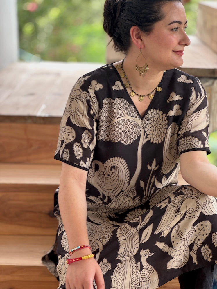 Classic Kalamkari-Pattern Kurti