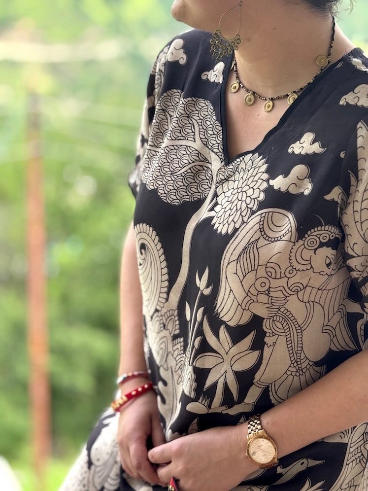 Classic Kalamkari-Pattern Kurti