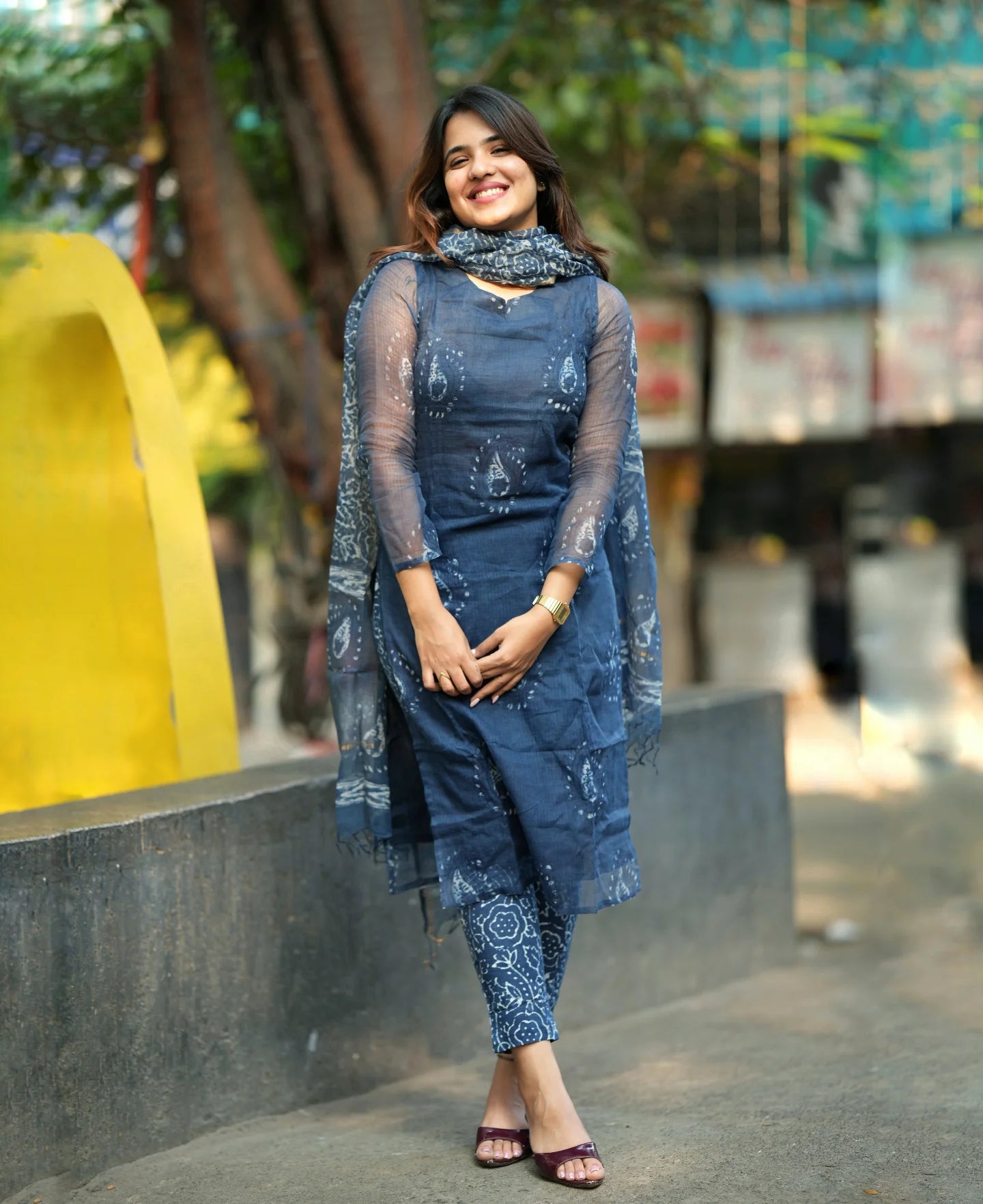 Neelanjana Royale Suit Set