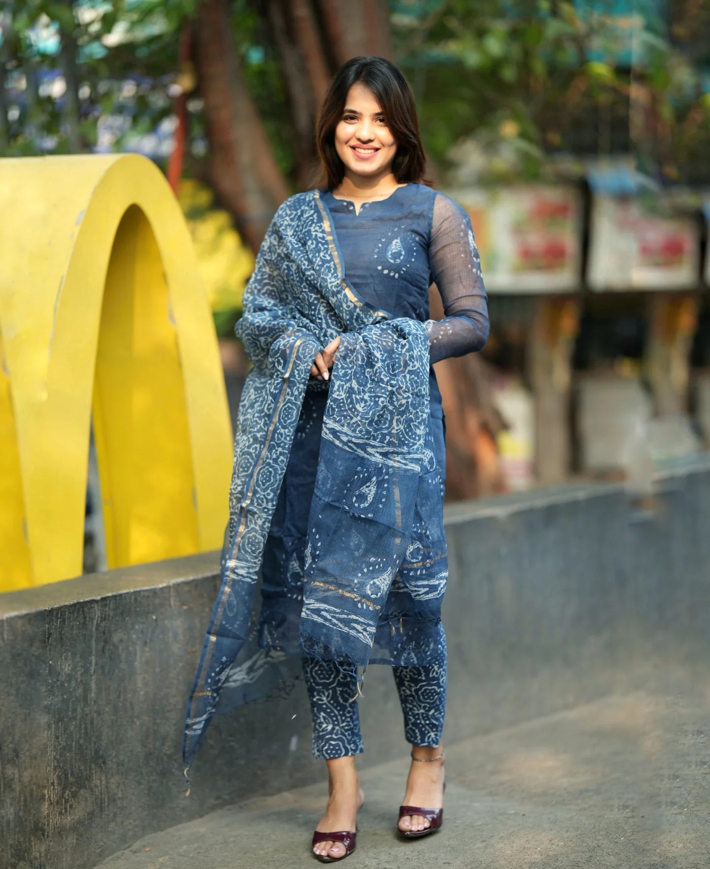 Neelanjana Royale Suit Set