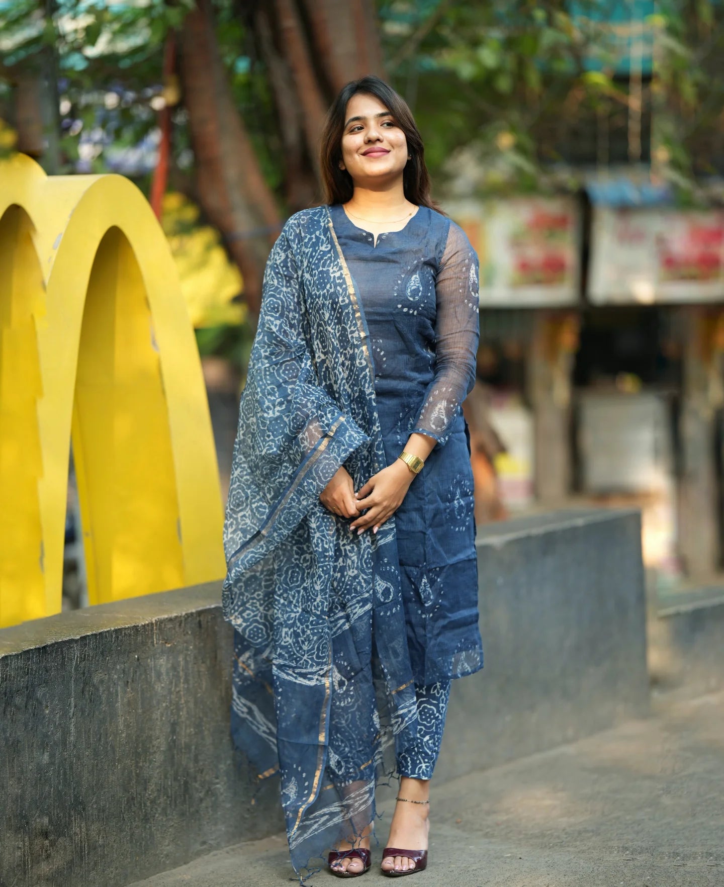 Neelanjana Royale Suit Set