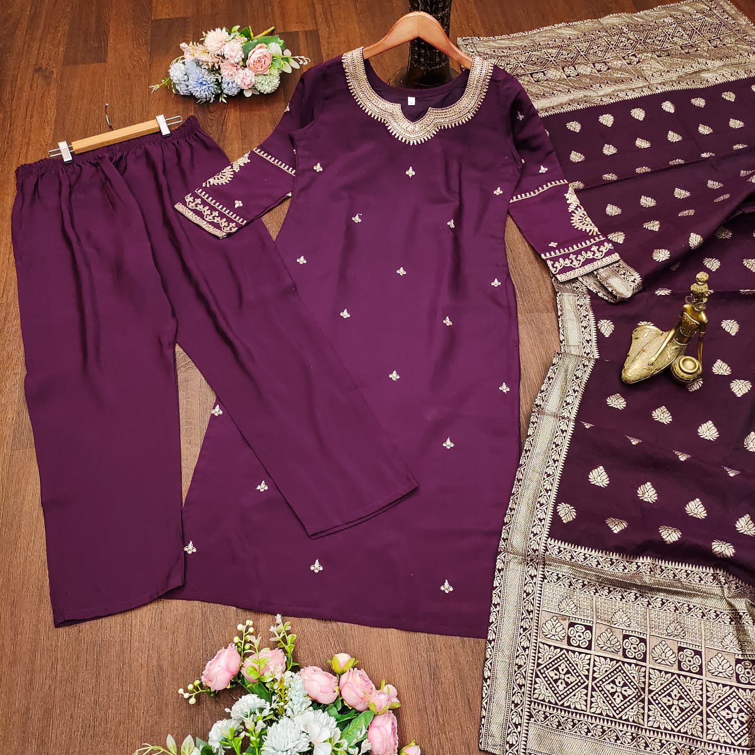 Roman Suit Set