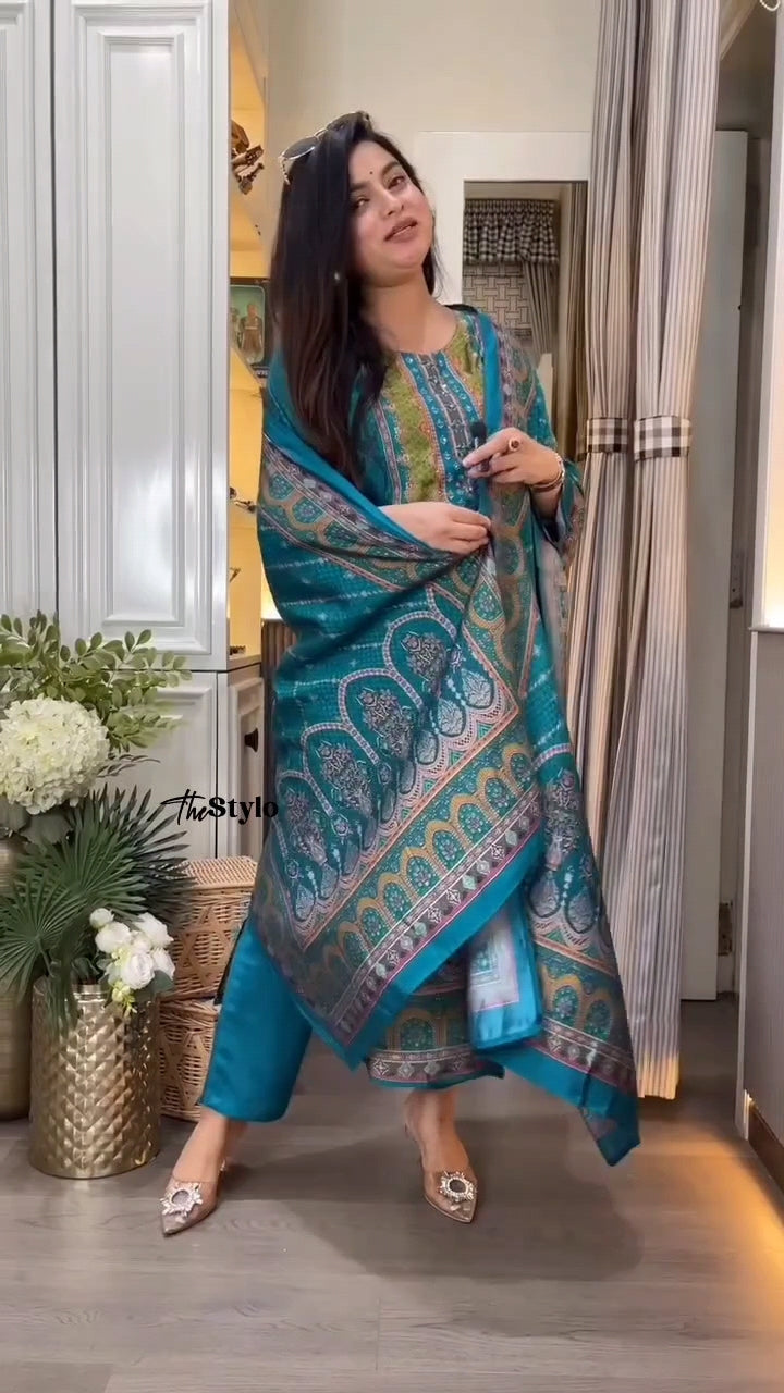 Beautiful Printed Muslin Suit Set