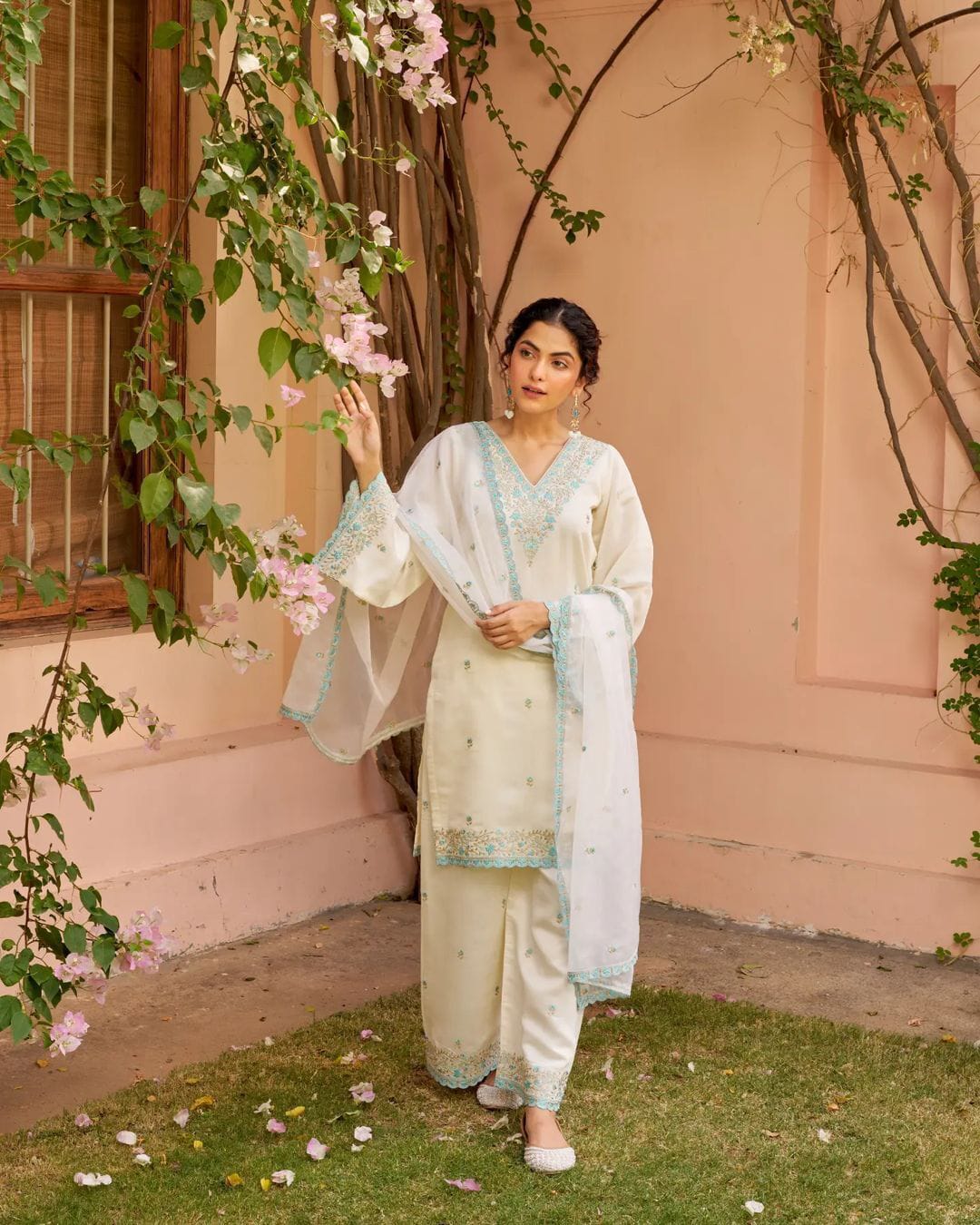 White bul bul suit set
