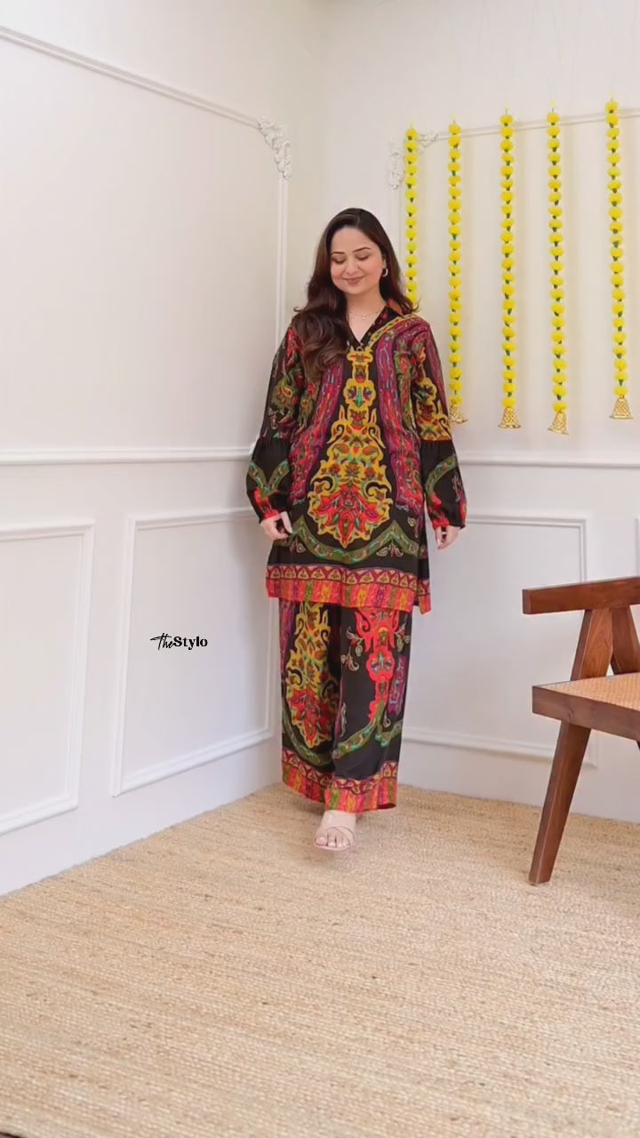 Vibrant Printed Cord Set