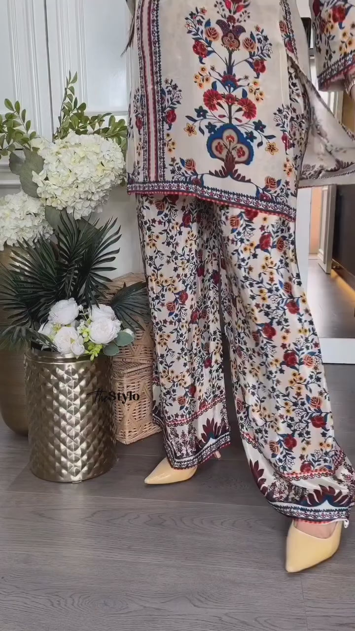 Luxurious Printed Cord-Set
